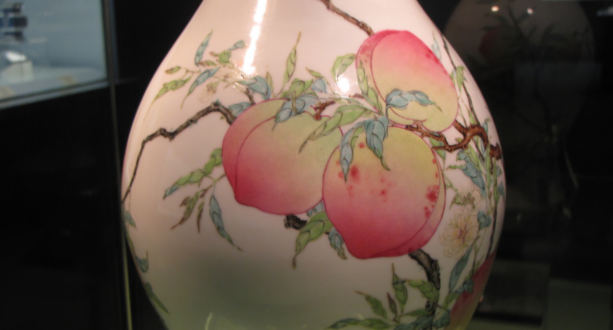 Read more about the article 상해박물관 소장, 채색도자기