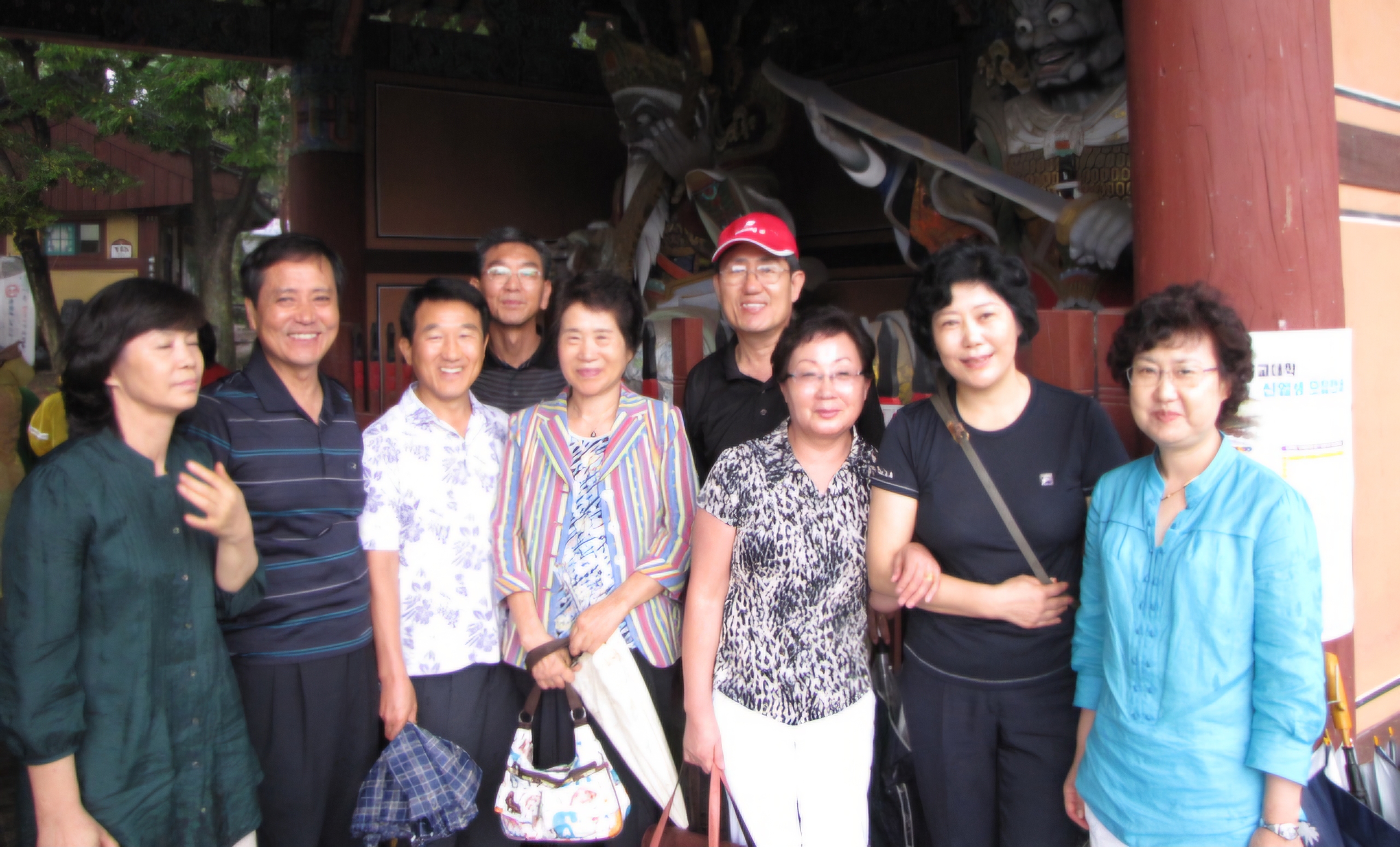 Read more about the article 옛친구 부부들이 모였습니다.