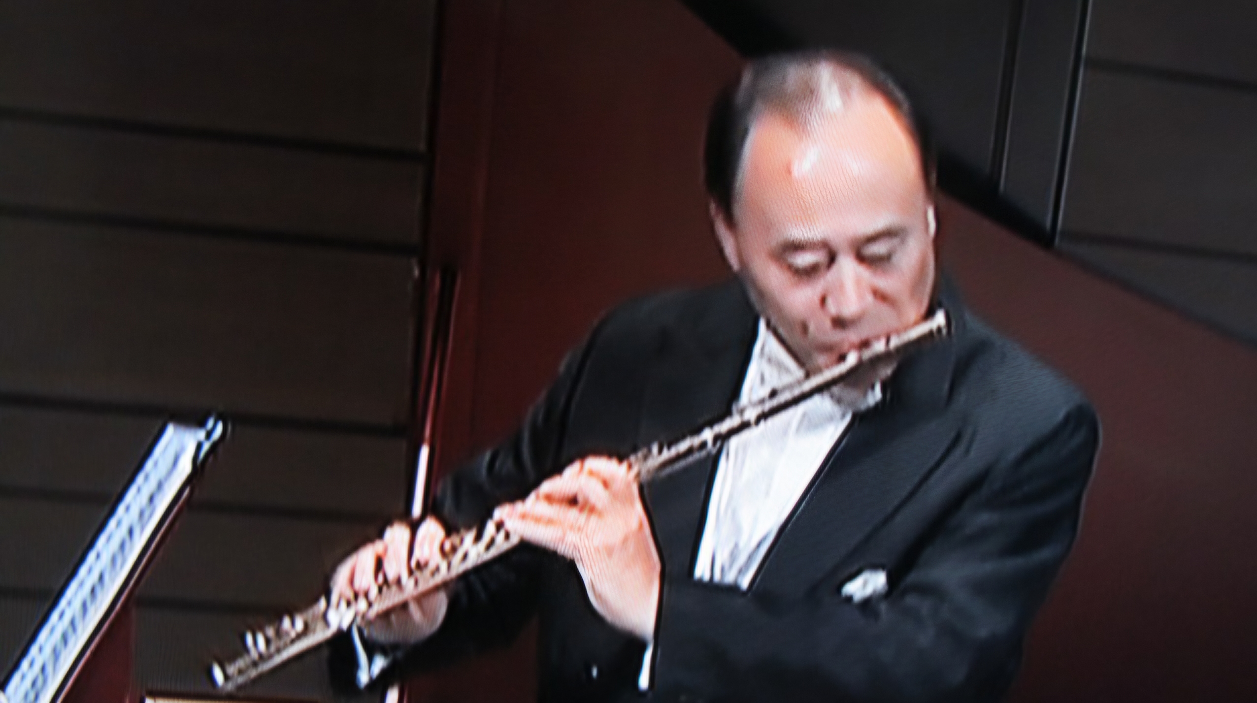 Read more about the article 플루티스트 ‘시게노리 구도’의 연주회