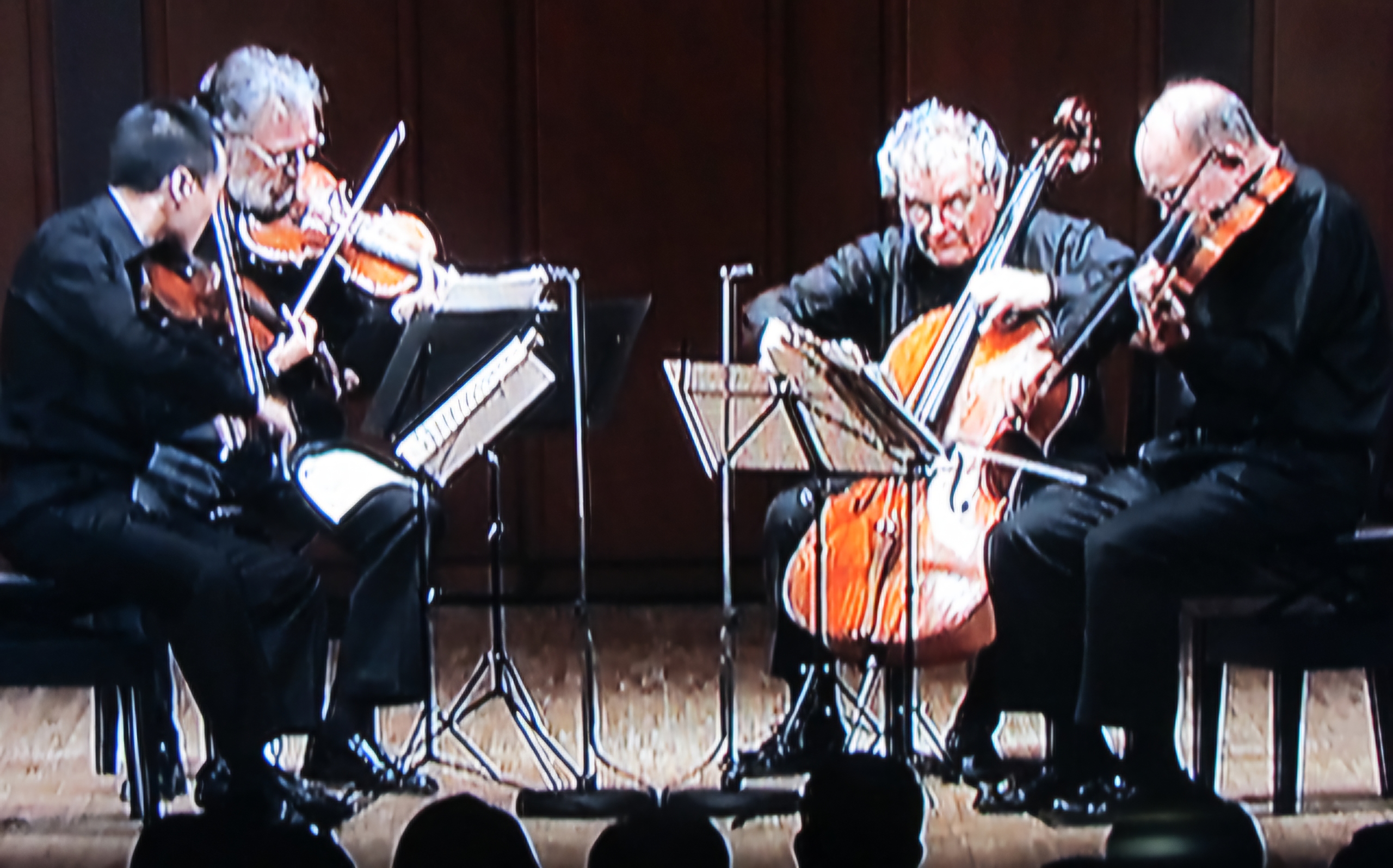 Read more about the article 베토벤의 ‘대후가’, 줄리어드콰르텟