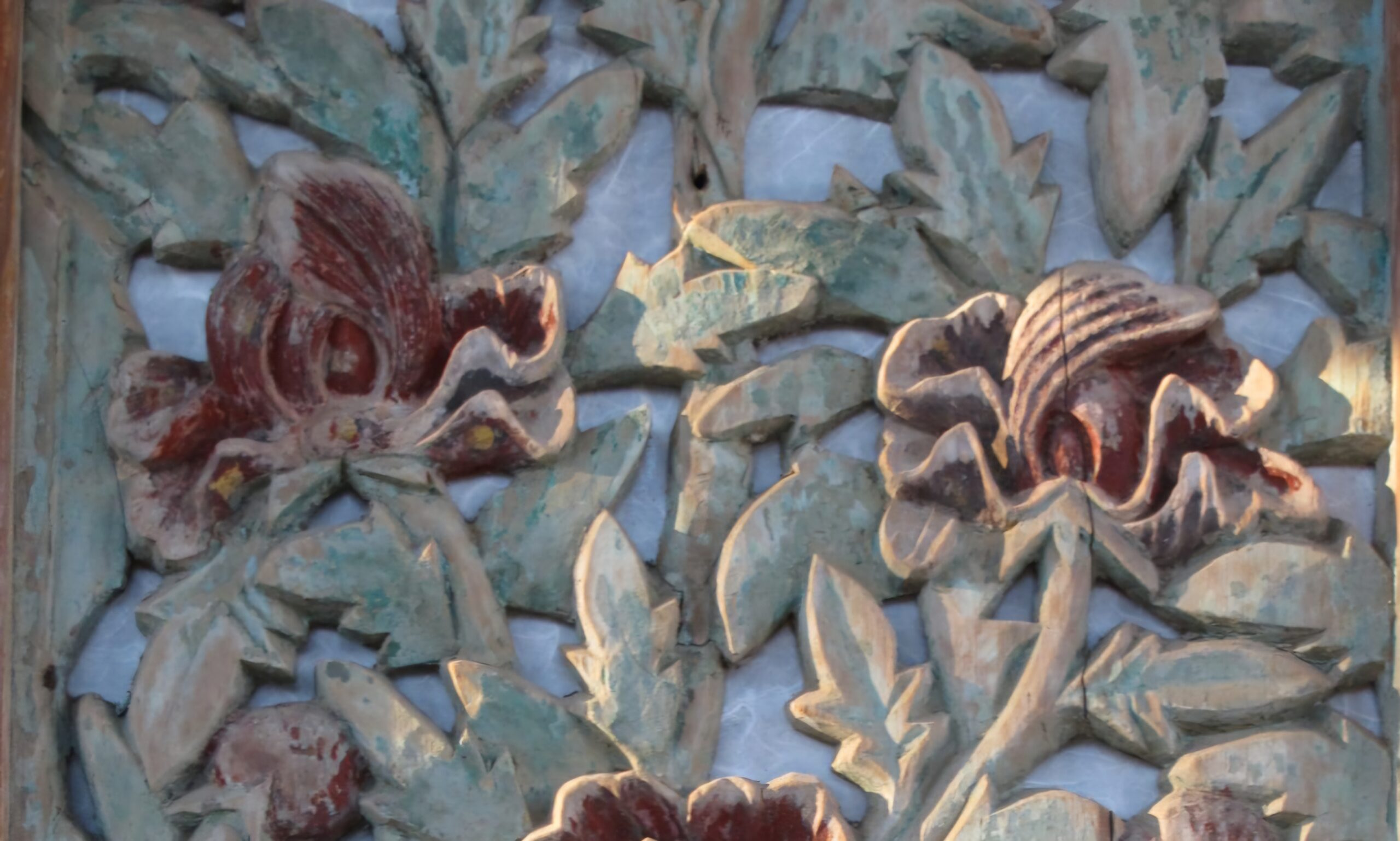 Read more about the article 선암사 꽃살문;모란이 흐드러졌습니다