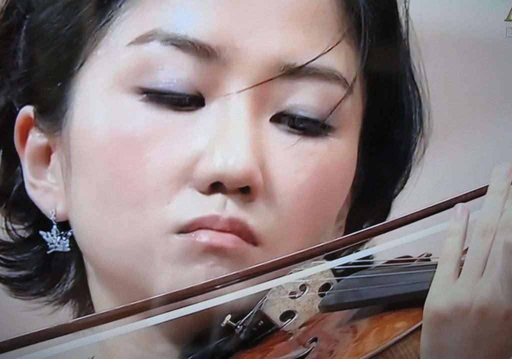 Read more about the article 조혜정이 켜는 드뷔시 소나타를 들었습니다.