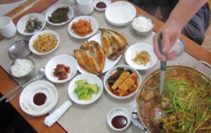 Read more about the article 군산 백운식당에 들렸습니다.