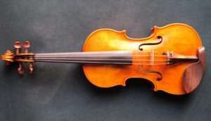 Read more about the article 바이올린, 빛깔처럼 음색이 매혹적입니다
