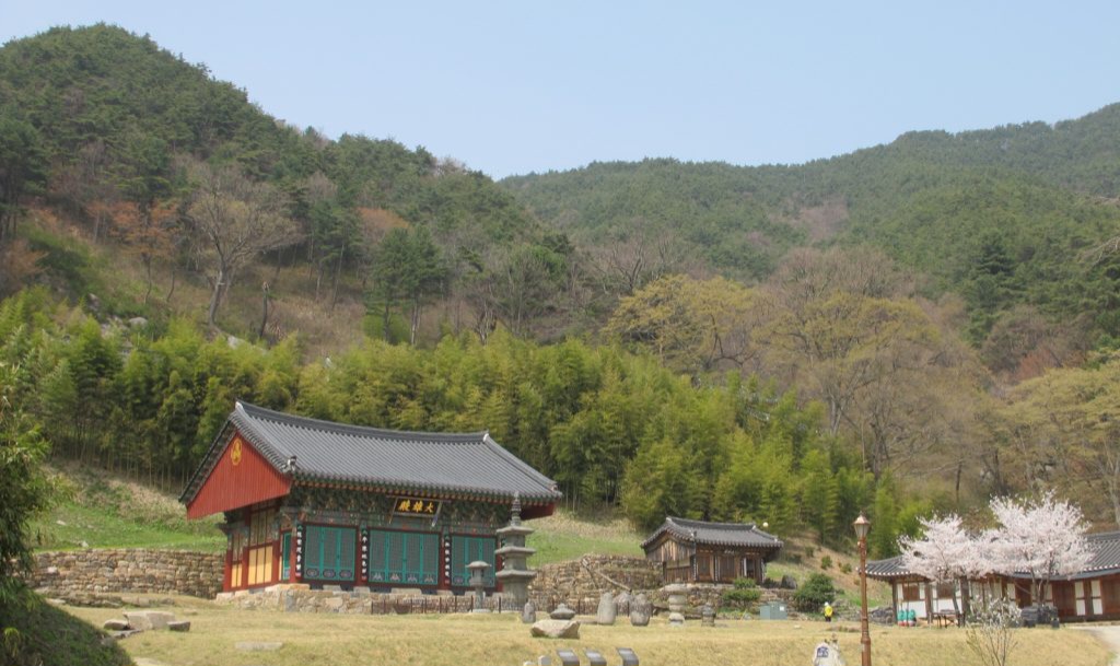 Read more about the article 남원 백장암, 터가 좋았습니다.