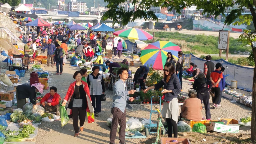 Read more about the article 전주천 새벽시장 입니다.