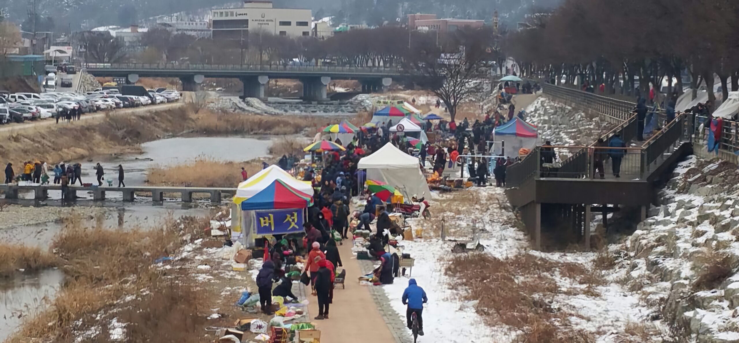 Read more about the article 전주 새벽시장, 대목인데 쓸쓸합니다.